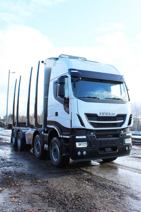 riiko-iveco-stralis-wxay7