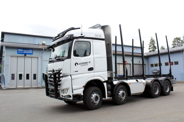 riiko-mercedes-benz-arocs-3263-1