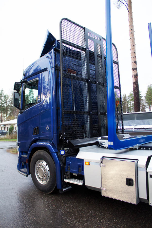 riiko-scania-r730-loglift20