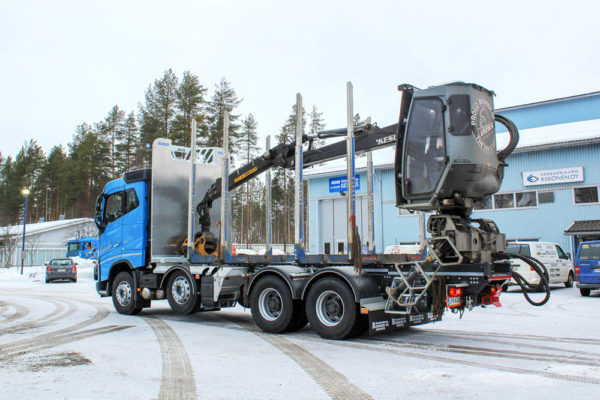 volvo-fh16-650-riiko-puutavara-auto3