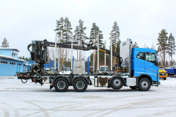 volvo-fh16-650-riiko-puutavara-auto6