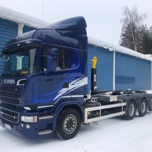 hyva-koukkulaite-scania-r580-konekorjaamo-riikonen2