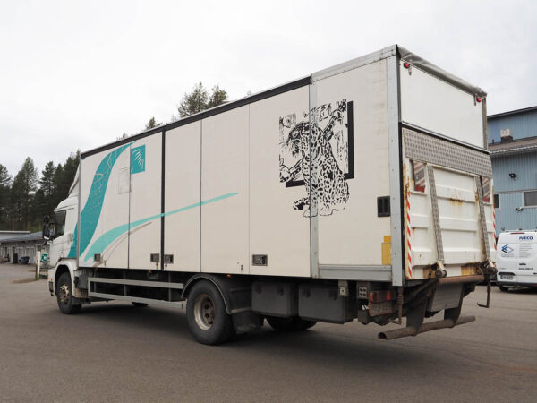 scania-jakeluauto2