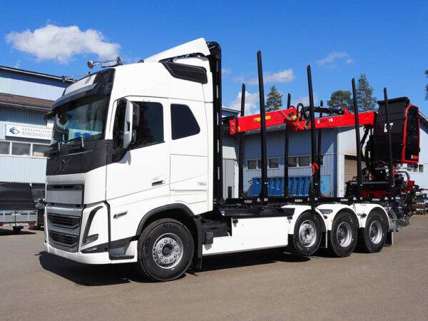 riiko-volvo-loglift1