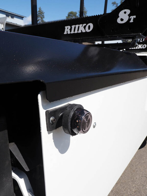 riiko-volvo-loglift11