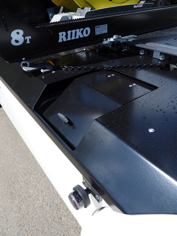 riiko-volvo-loglift13