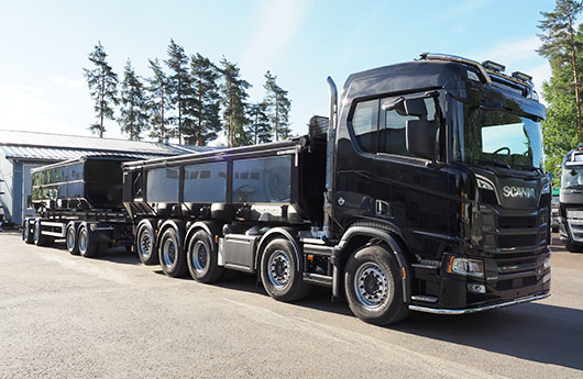 riiko-maansiirto-scania